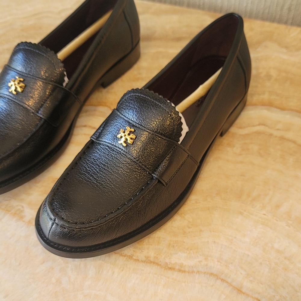 Tory Burch Black Leather Loafers